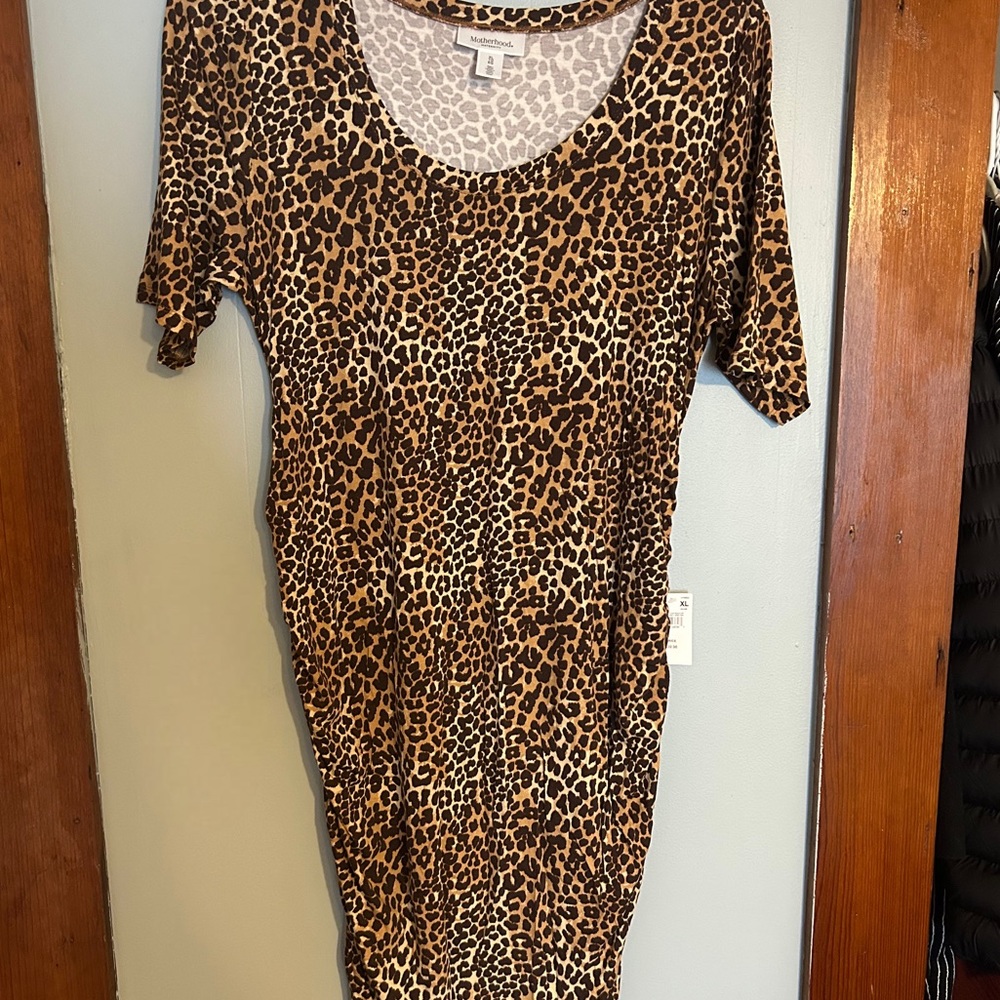 *MOTHERHOOD MATERNITY* leopard dress